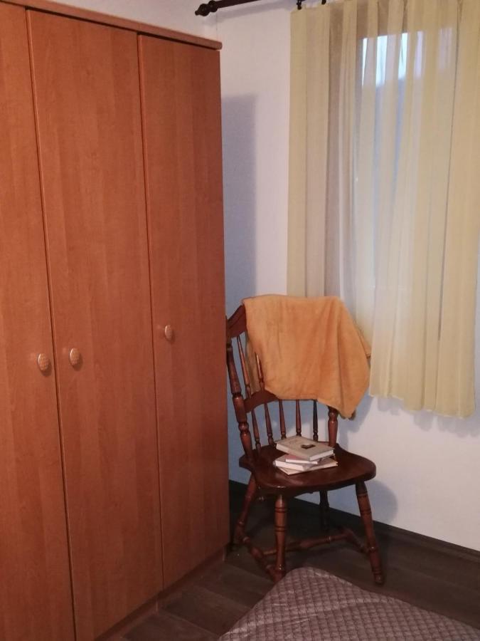 Holiday Home Tin Ogulin Luaran gambar