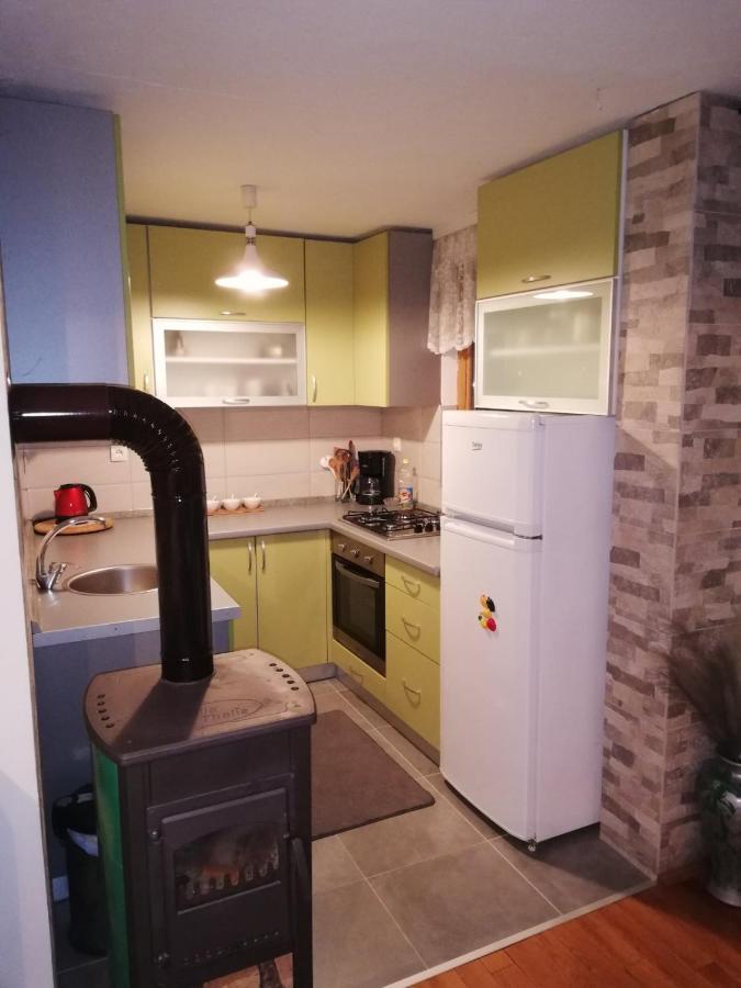 Holiday Home Tin Ogulin Luaran gambar