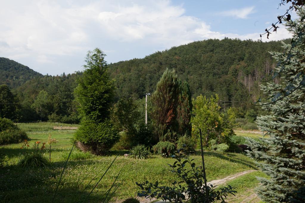 Holiday Home Tin Ogulin Luaran gambar